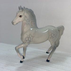 Authentic Vintage Royal Doulton England Horse- BEAUTIFUL Bone China Figurine!!